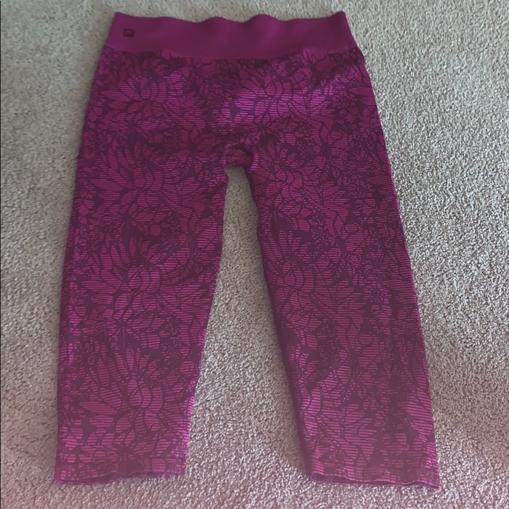 Like New Fushia Fabletic Crop Leggings
